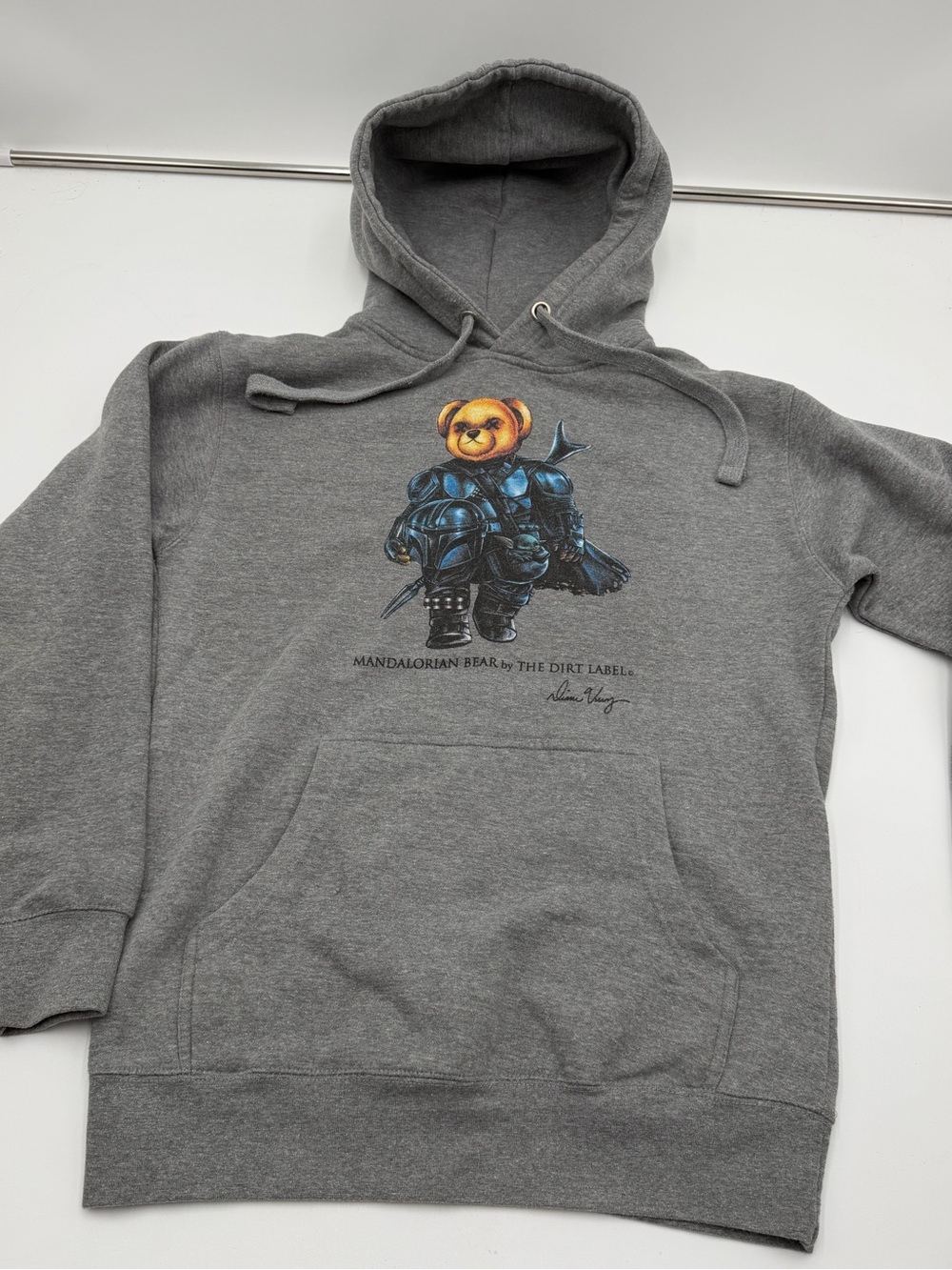 The Dirt Label Mandalorian Bear Hoodie Mens Size Medium Streetwear